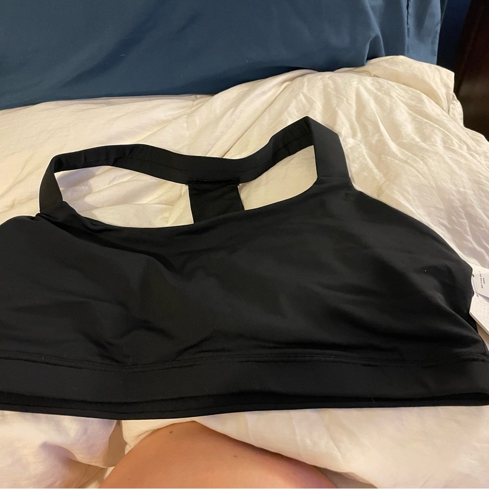 Gap XL sports bra new with tags